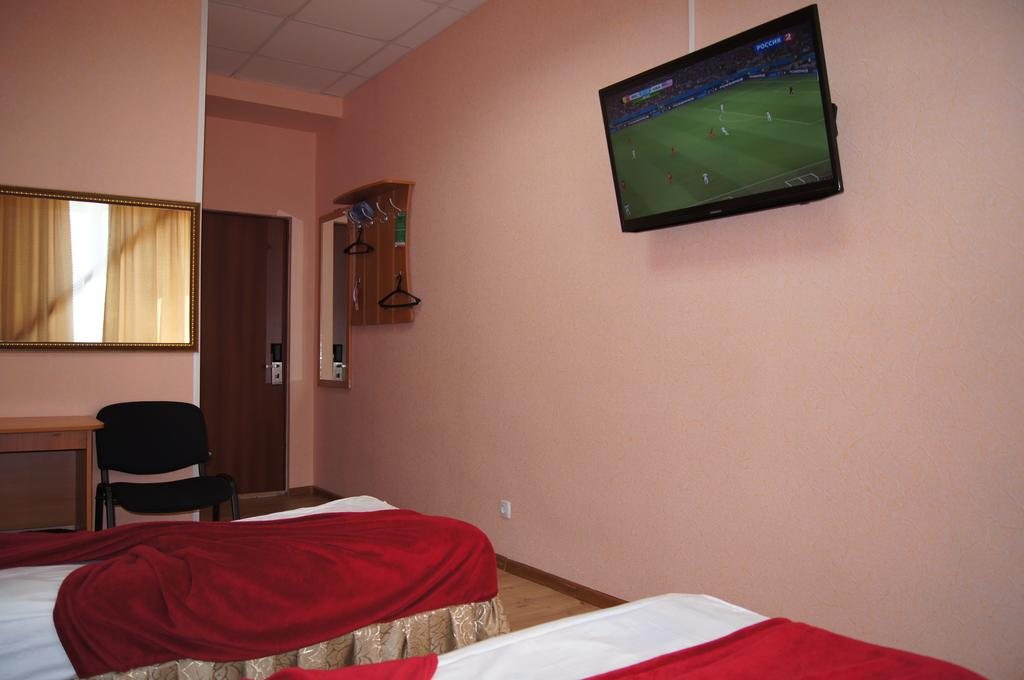 Двухместный (Стандартный двухместный номер с 2 отдельными кроватями) гостиницы Радуга, Нягань