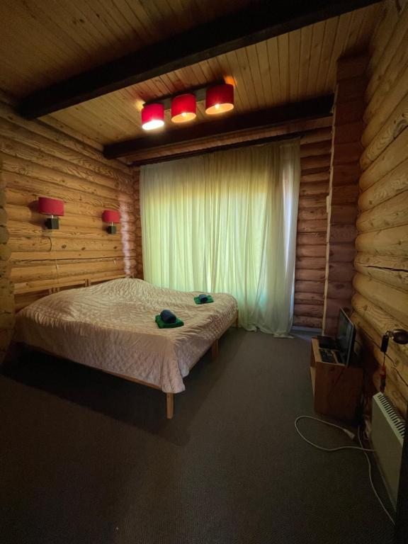 Двухместный (Двухместный номер с 2 отдельными кроватями и собственной ванной комнатой) гостевого дома Воробьёвы горы, Сарма