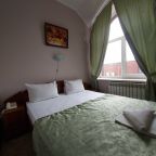 Двухместный (Стандарт c одной двуспальной кроватью), Гостиница Континенталь