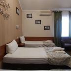 Полулюкс, Гостиница Континенталь