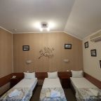 Полулюкс, Гостиница Континенталь