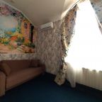 Полулюкс, Гостиница Континенталь