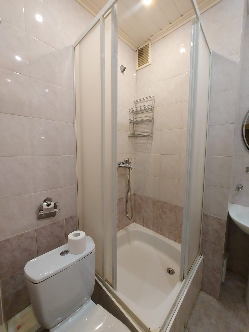 Люкс, Гостиница Континенталь