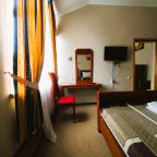 Люкс, Гостиница Континенталь