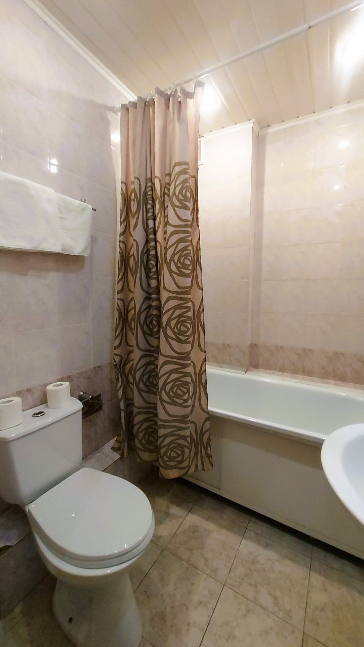 Трехместный (Комфорт 3 кровати), Гостиница Континенталь