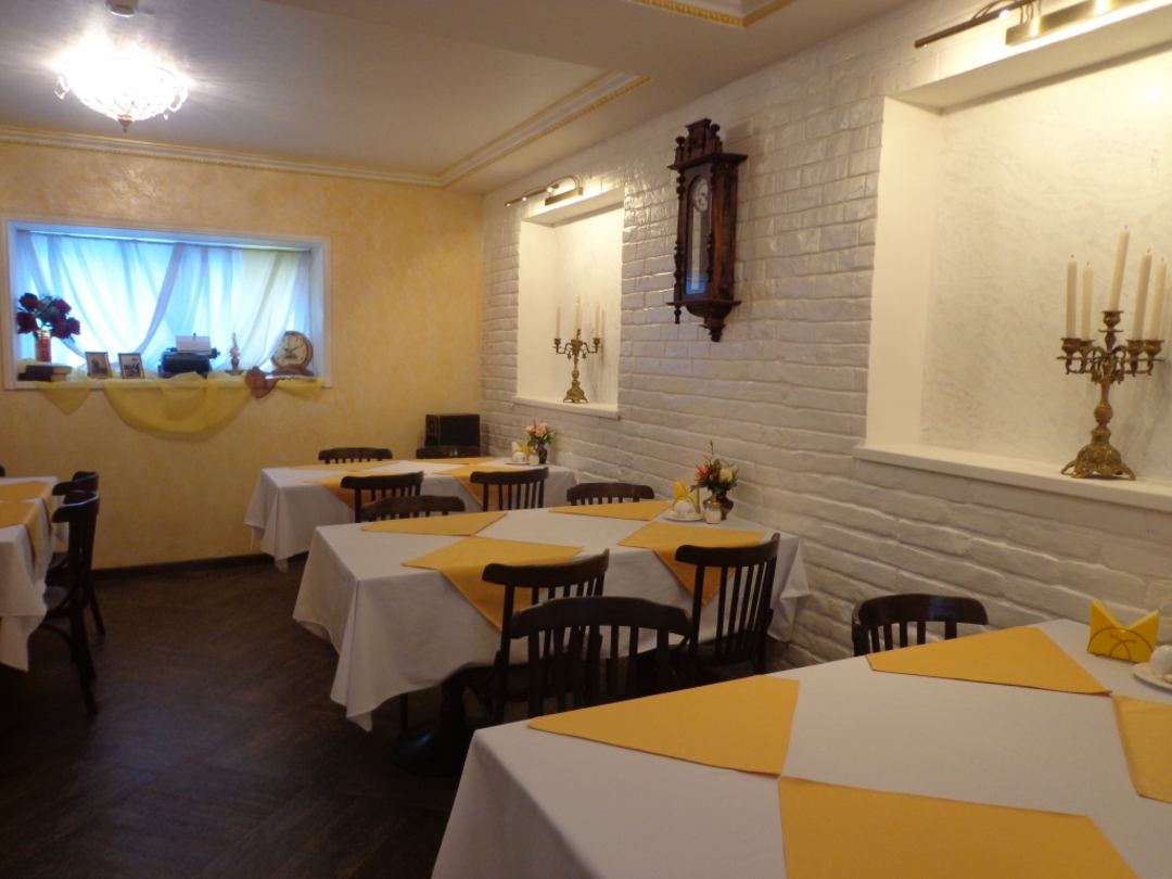 Предоставление проживающим зала кафе для деловых встреч, Бутик-Отель Губерния