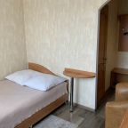 Двухместный (Стандартный двухместный номер с 2 отдельными кроватями и общей ванной комнатой), Гостиница Визит