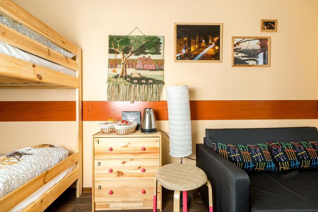 Номер (Спальное место на двухъярусной кровати в общем номере для мужчин и женщин) хостела Дача, Сортавала, Республика Карелия