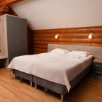 Двухместный (Стандарт с балконом №5), База отдыха Ламберг