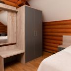 Двухместный (Стандарт с балконом №5), База отдыха Ламберг