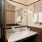 Двухместный (Стандарт с балконом №6), База отдыха Ламберг