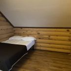 Коттедж (Шестиместный №50), База отдыха Ламберг