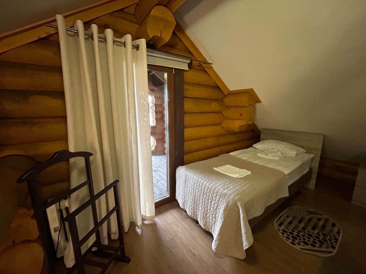 Коттедж (Четырёхместный №8), База отдыха Ламберг