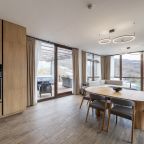 Вилла (С джакузи и видом на горы), Апарт-отель SKYPARK