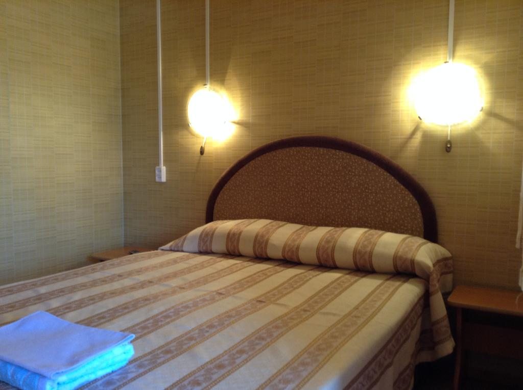Двухместный (Бюджетный двухместный номер с 1 кроватью) гостиницы Дом у Байкала, Северобайкальск