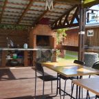 Общая кухня, Гостиница Дом у Байкала