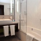 Ванная комната в номере гостиницы Амбассадор 4*, Калуга