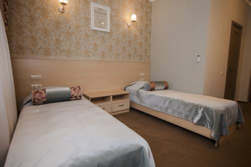 Двухместный (Стандартный номер с 2 отдельными кроватями) гостиницы Тета, Кропоткин