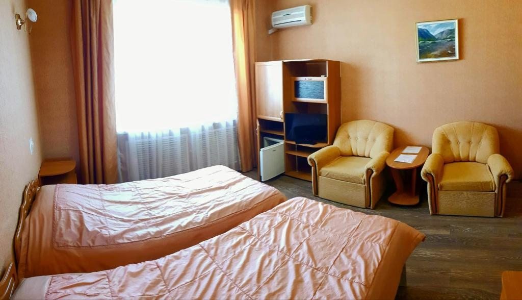 Двухместный (Стандартный двухместный номер с 2 отдельными кроватями) отеля Орион, Белокуриха