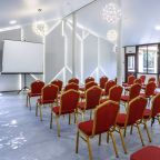 Мы рады организовать корпоративы, юбилеи, банкеты и свадьбы