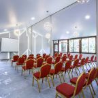 Мы рады организовать корпоративы, юбилеи, банкеты и свадьбы