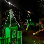 Подогреваемые бассейны 3 детских, игровые площадки