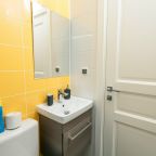 Пятиместный (С удобствами в номере и доп местом), Хостел Bigland