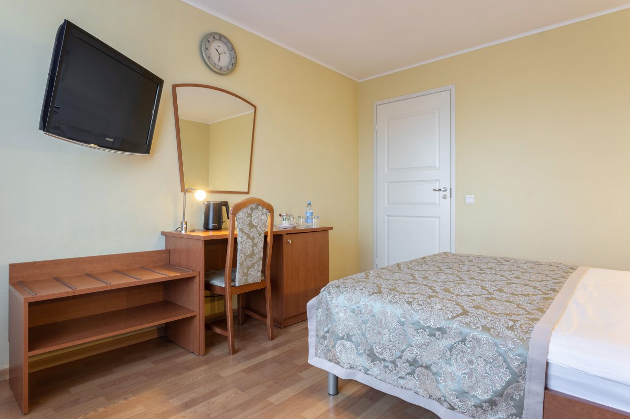 Двухместный (Стандарт DBL с видом на озеро), Гостиница Карелия