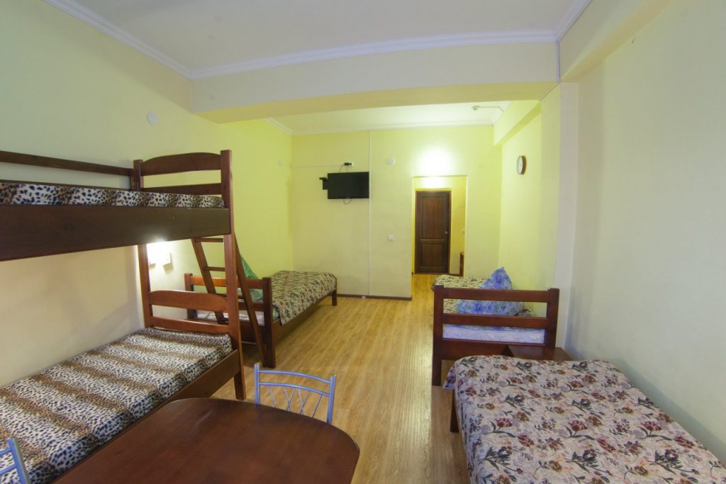 Пятиместный (Койко-место в 5-местном номере) гостиницы Red, Улан-Удэ