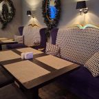 Ресторан. Зал ресторана может вместить до 40 человек.