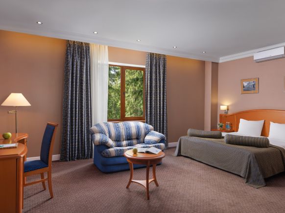 Фотография номера гостиницы Отель и Коттеджи Истра Holiday