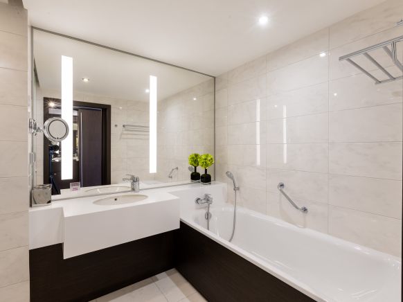 Фотография номера гостиницы Шератон Плаза Уфа Конгресс Отель