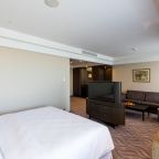 Полулюкс, Отель Sheratonplaza Ufa Congress