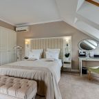 Сьюит (Бизнес), Гранд Отель Звезда