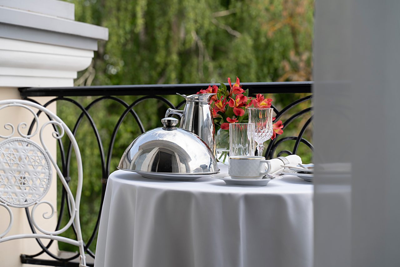 Сьюит (Джуниор с балконом), Гранд Отель Звезда