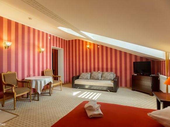 Фотография номера гостиницы Корниловъ