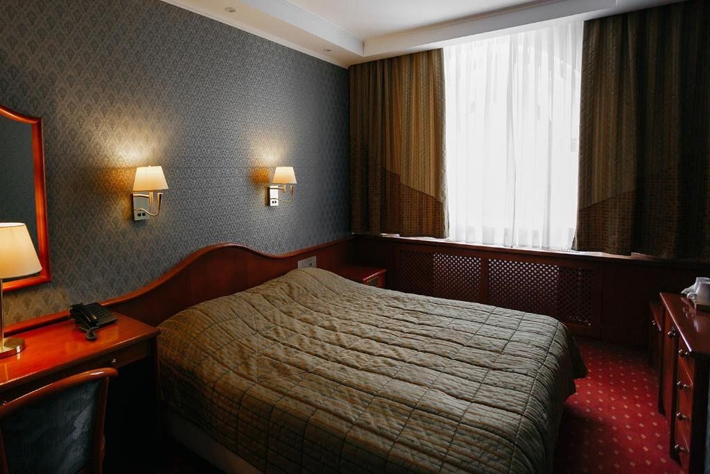 Двухместный (Стандартный двухместный номер с 1 кроватью) отеля Нефтяник, Альметьевск