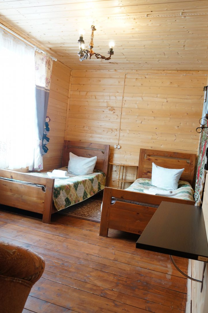 Двухместный (N12 Двухместный номер с 2 отдельными кроватями и собственной ванной комнатой) гостевого дома Литейщика Никуличева, Суздаль