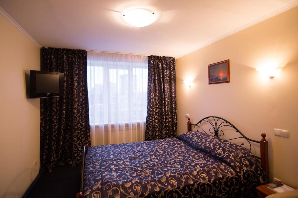 Двухместный (Двухместный номер «Комфорт» с 1 кроватью) гостиницы Звезда Жигулей, Тольятти