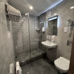 Студио (Студия АМАКС), АМАКС Парк-Отель
