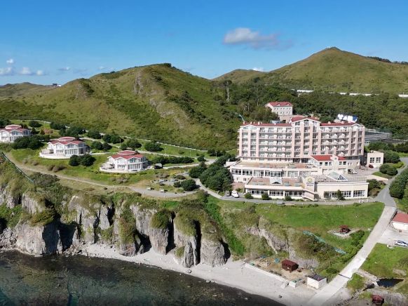 Гостиница Теплое Море, Славянка