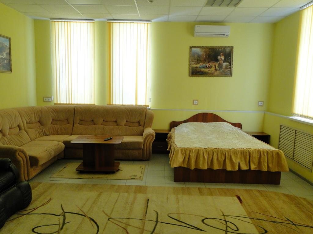Двухместный (Двухместный номер Делюкс с 1 кроватью) отеля Атлантик, Барнаул