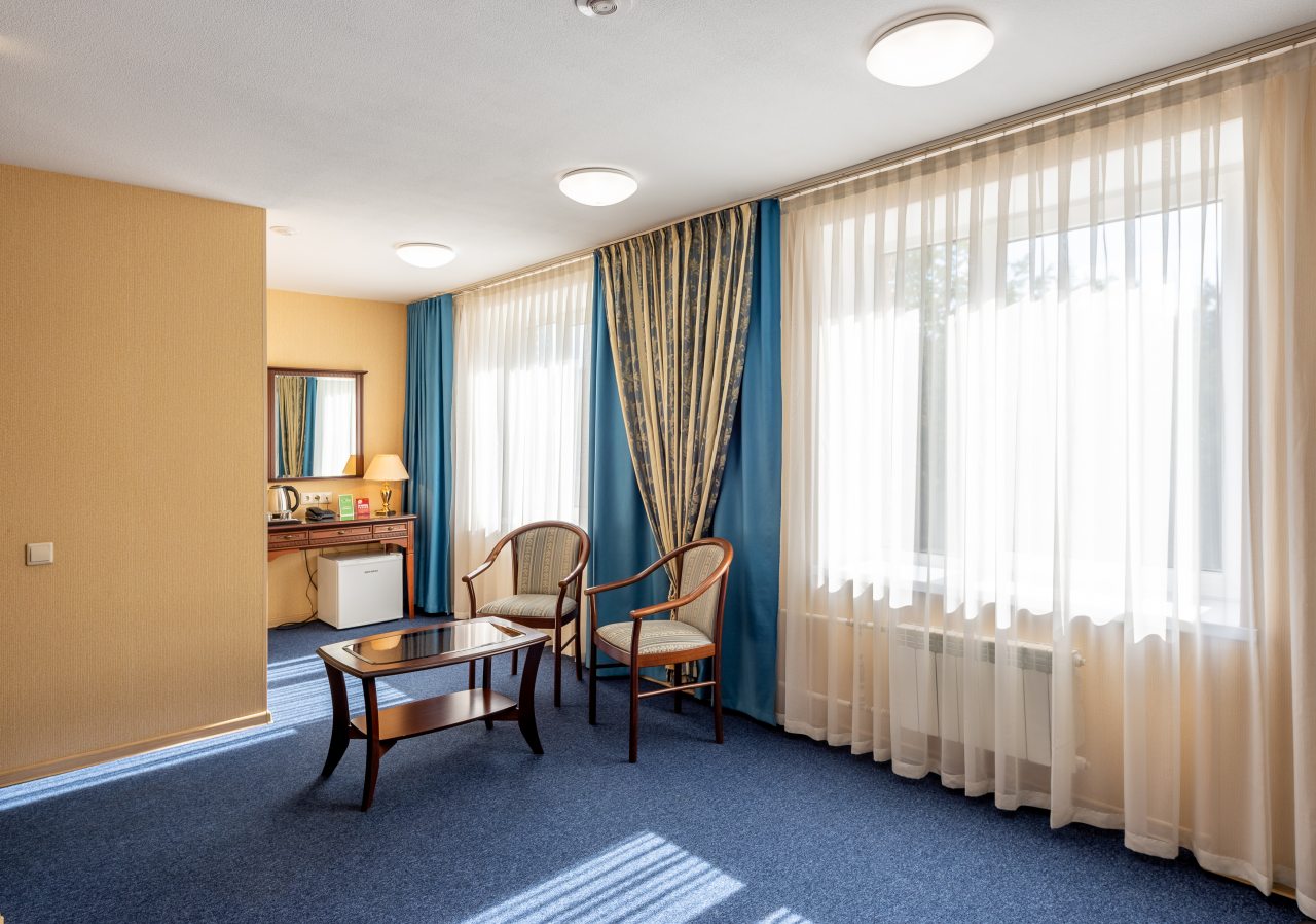 Номер категории Полулюкс