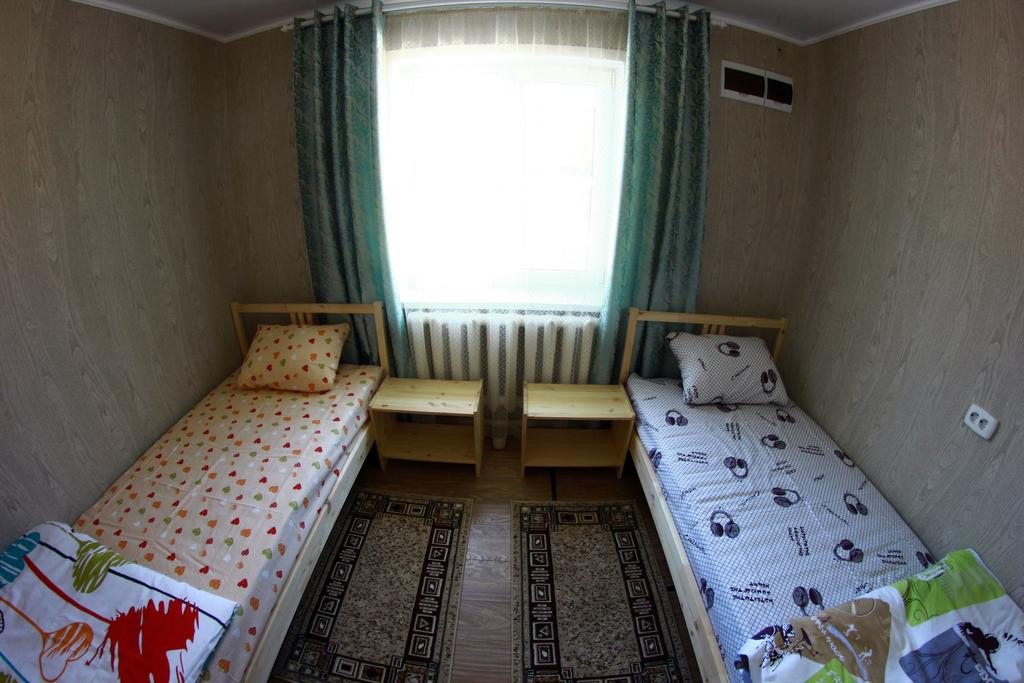 Двухместный (Эконом №1) мини-отеля Кедровый Дом Кочиевских, Горно-Алтайск