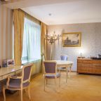 Двухместный (Люкс-бизнес О-де-Франс), Отель Москва