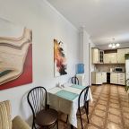 Семейный, Гостиница на Советском