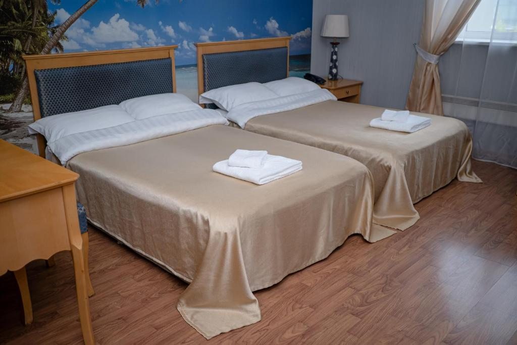 Двухместный (СТАНДАРТ с 2  полутораспальными кроватями) гостиницы Бумеранг, Находка