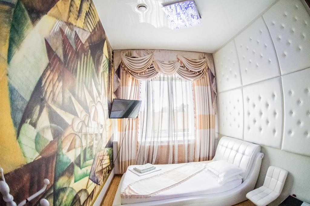 Одноместный (Одноместный номер с общим душем и туалетом) гостиницы Севен, Уссурийск