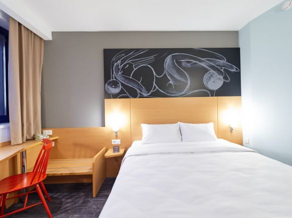 Фотография номера гостиницы Ибис Красноярск Центр