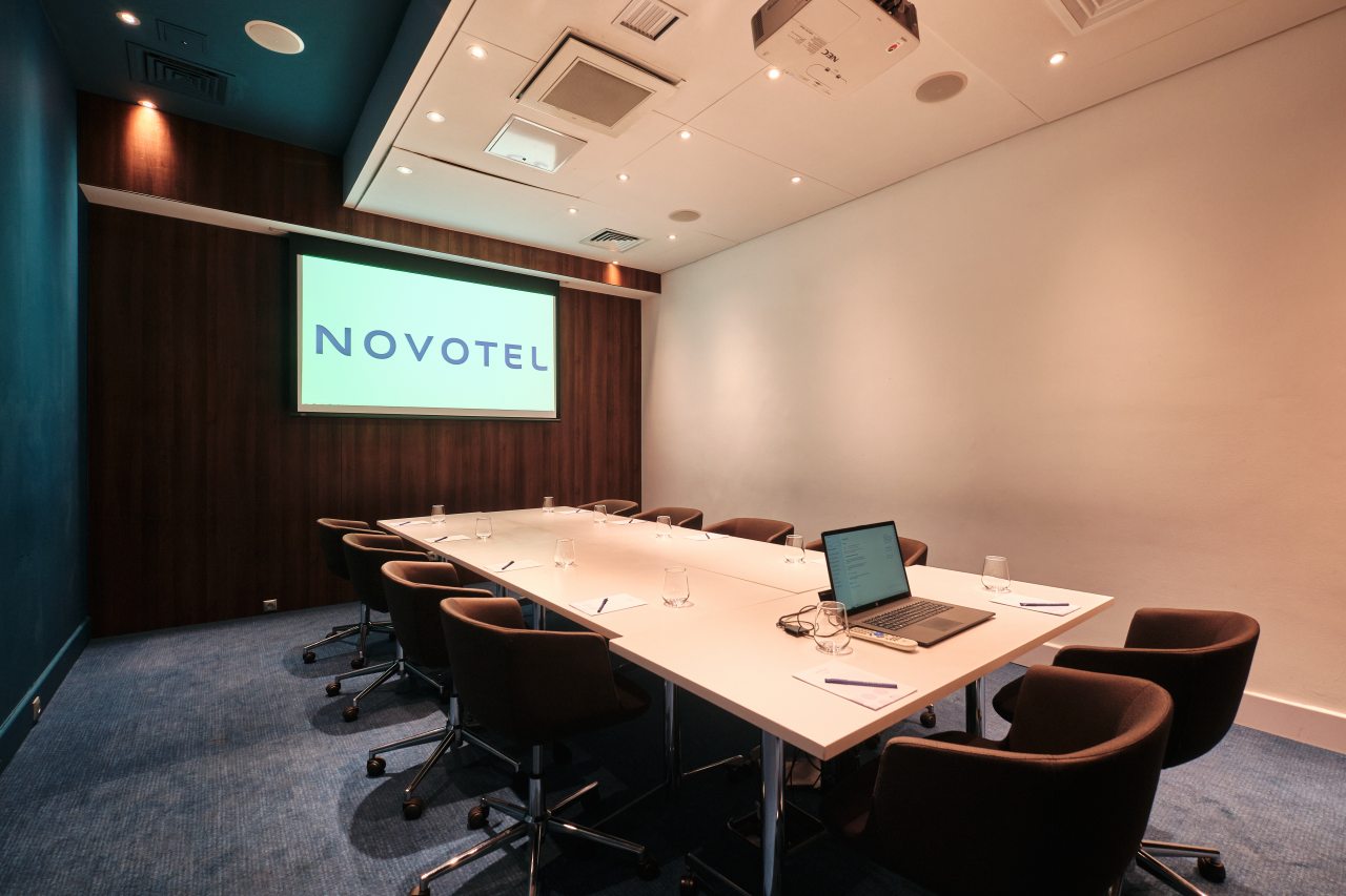 Конференц-зал «Хворостовский», Отель Novotel Красноярск центр